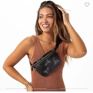 Aloha Aumakua Hip Pack NWT